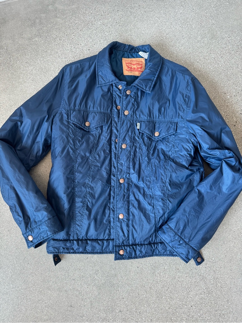 Levi's Men's Thermore Deep Blue Lightweight Button-Up Shirt Jacket